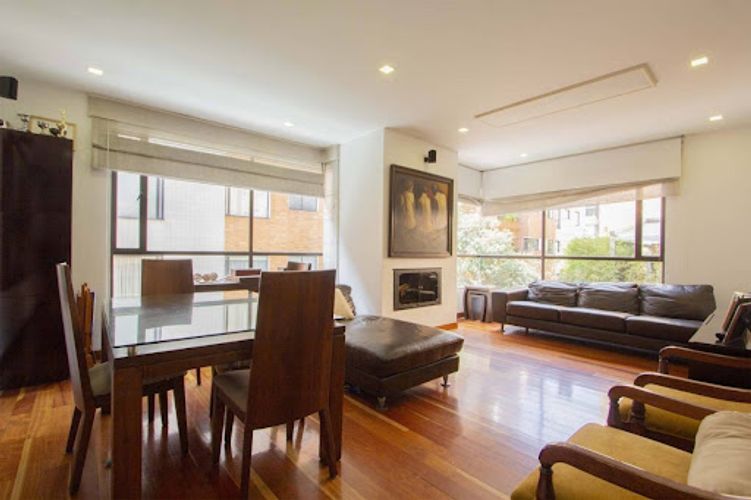 Apartamento en venta en Chico, Bogotá · foto 3 de 16