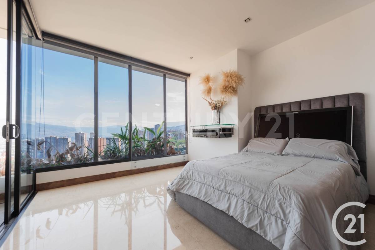 Apartamento en arriendo en El Poblado, Medellín · foto 5 de 24
