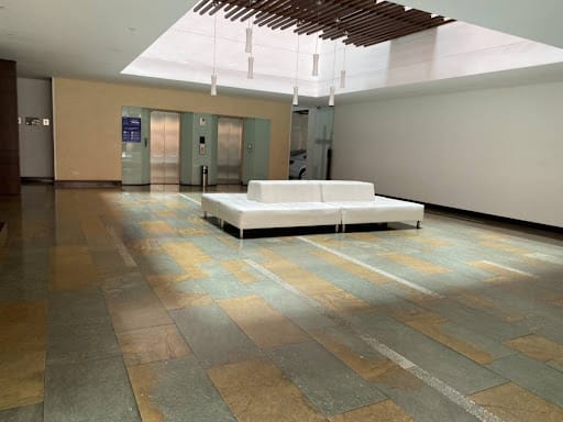 Apartamento en venta en Los Rosales, Bogotá · foto 13 de 15