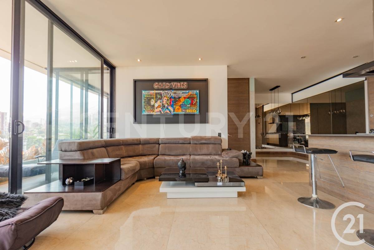 Apartamento en arriendo en El Poblado, Medellín · foto 12 de 24