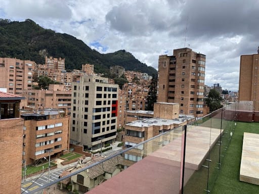 Apartamento en venta en Los Rosales, Bogotá · foto 15 de 15
