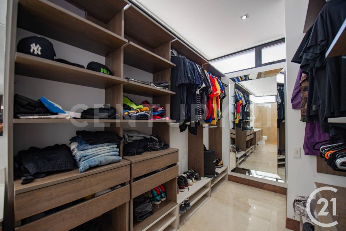 Apartamento en arriendo en El Poblado, Medellín · foto 15 de 24