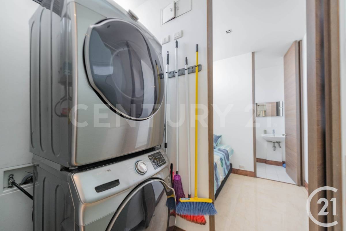 Apartamento en arriendo en El Poblado, Medellín · foto 19 de 24