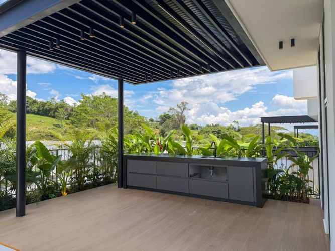 Casa de 3 alcobas en venta en Ruitoque Condominio, Piedecuesta, 412 m² · foto 5 de 24