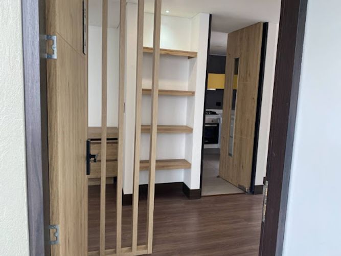 Apartamento de 2 alcobas en venta en Cedritos, Bogotá, 123 m² · foto 2 de 9