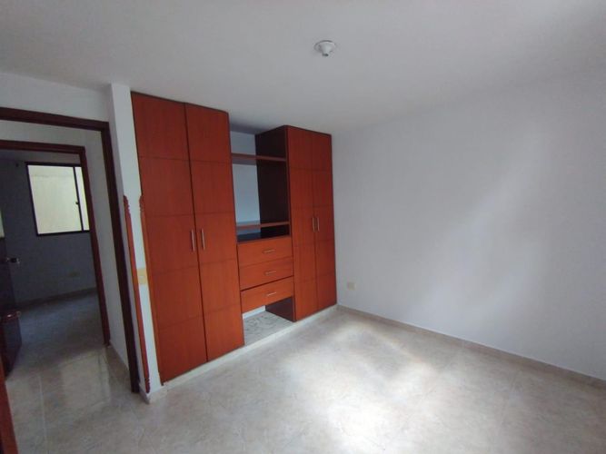 Apartamento de 3 alcobas en venta en Antonia Santos Centro, Bucaramanga, 71 m² · foto 7 de 16