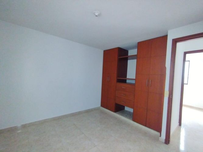 Apartamento de 3 alcobas en venta en Antonia Santos Centro, Bucaramanga, 71 m² · foto 9 de 16