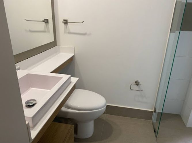 Apartamento de 2 alcobas en venta en Cedritos, Bogotá, 123 m² · foto 7 de 9