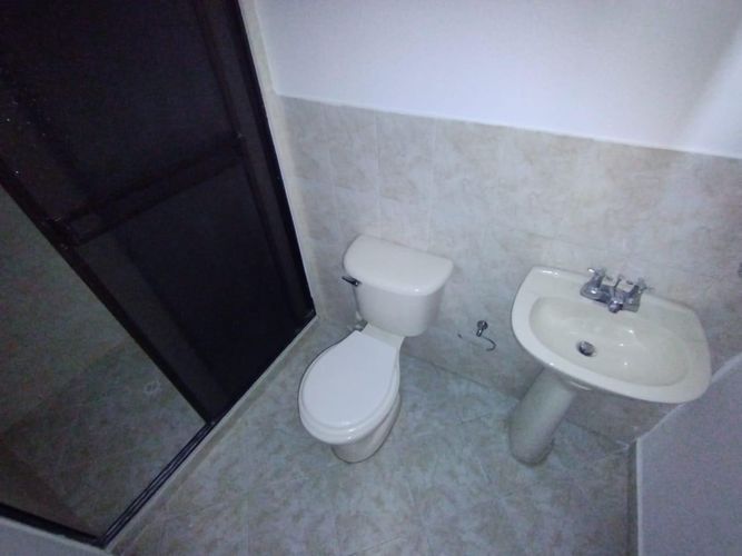 Apartamento de 3 alcobas en venta en Antonia Santos Centro, Bucaramanga, 71 m² · foto 12 de 16
