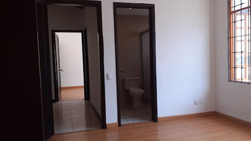 Casa en venta en Santa Barbara, Bogotá · foto 15 de 24