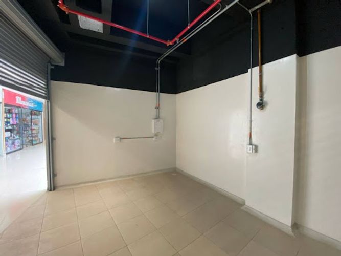 Local en venta en Flandes, La Calera, 21 m² · foto 4 de 5