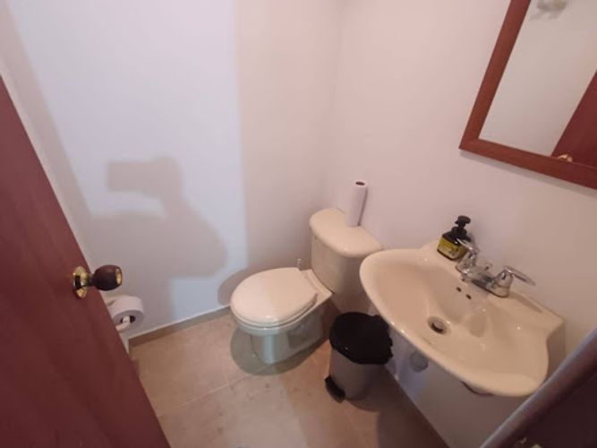 Oficina en arriendo en Las Vegas, Envigado, 40 m² · foto 12 de 13