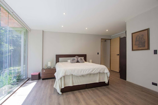 Apartamento en venta en Los Rosales, Bogotá · foto 14 de 24