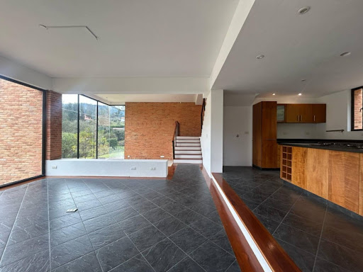 Casa en venta en El Libano, La Calera · foto 6 de 24