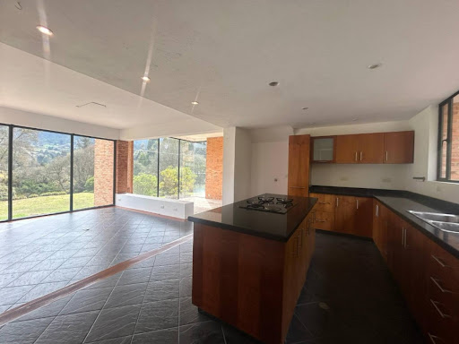 Casa en venta en El Libano, La Calera · foto 13 de 24