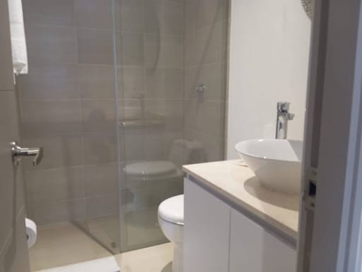 Apartamento de 1 alcoba en venta en Chico Norte, Bogotá, 49 m² · foto 11 de 12