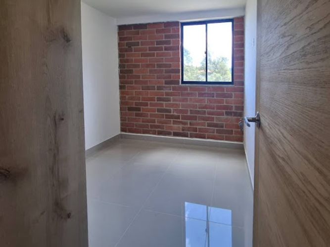 Apartamento de 3 alcobas en venta en El Carmen De Viboral, El Carmen de Viboral, 52 m² · foto 3 de 11