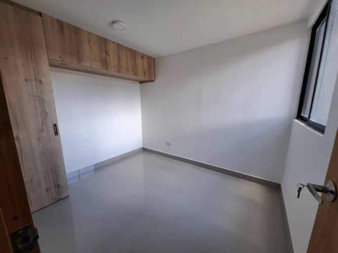Apartamento de 3 alcobas en venta en El Carmen De Viboral, El Carmen de Viboral, 52 m² · foto 4 de 11