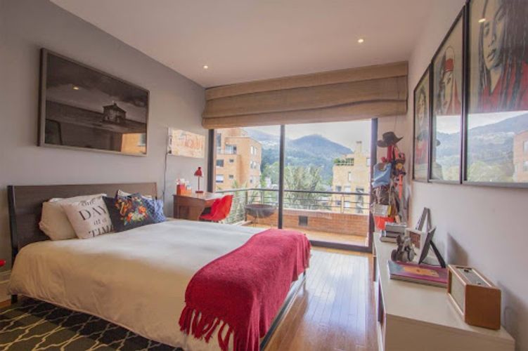Apartamento de 3 alcobas en venta en Santa Barbara Alta, Bogotá, 217 m² · foto 22 de 24