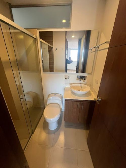 Apartaestudio en venta en Loma De Los Gonzalez, Medellín, 63 m² · foto 4 de 20