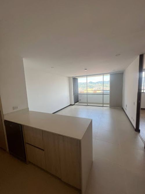Apartaestudio en venta en Loma De Los Gonzalez, Medellín, 63 m² · foto 9 de 20