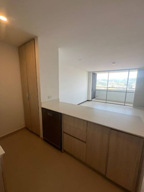 Apartaestudio en venta en Loma De Los Gonzalez, Medellín, 63 m² · foto 16 de 20