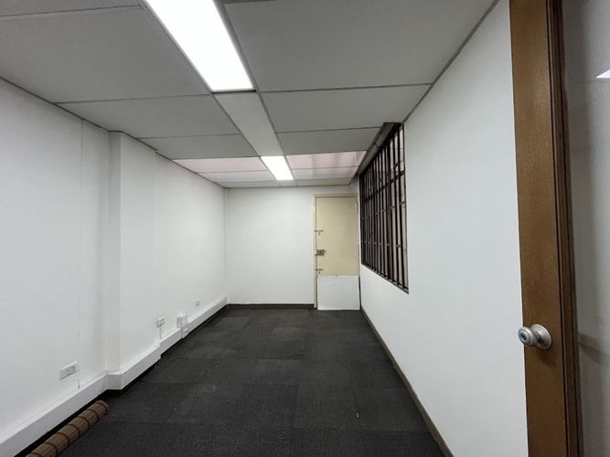Casa de 4 alcobas en venta en Alcazares Norte, Bogotá, 258 m² · foto 4 de 24