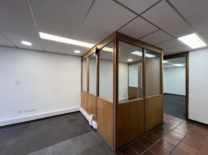Casa de 4 alcobas en venta en Alcazares Norte, Bogotá, 258 m² · foto 6 de 24