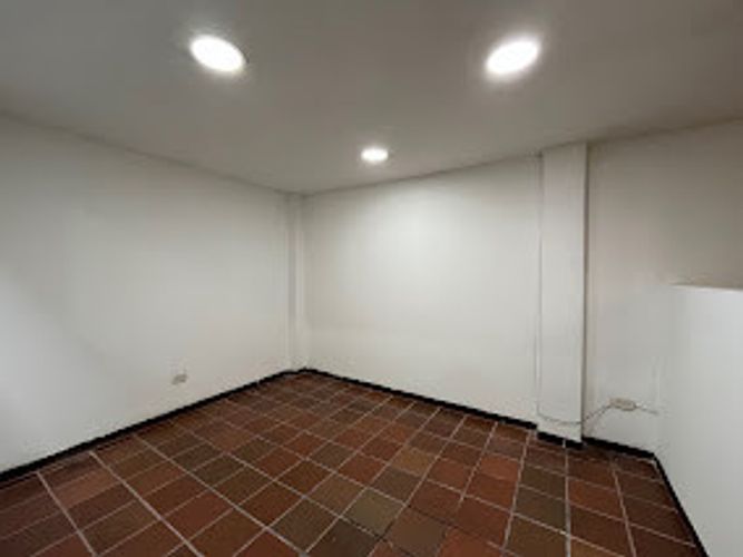 Casa de 4 alcobas en venta en Alcazares Norte, Bogotá, 258 m² · foto 16 de 24