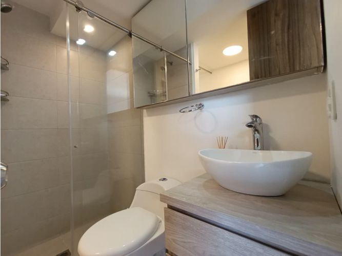 Apartaestudio en arriendo en El Velodromo, Medellín, 65 m² · foto 5 de 13