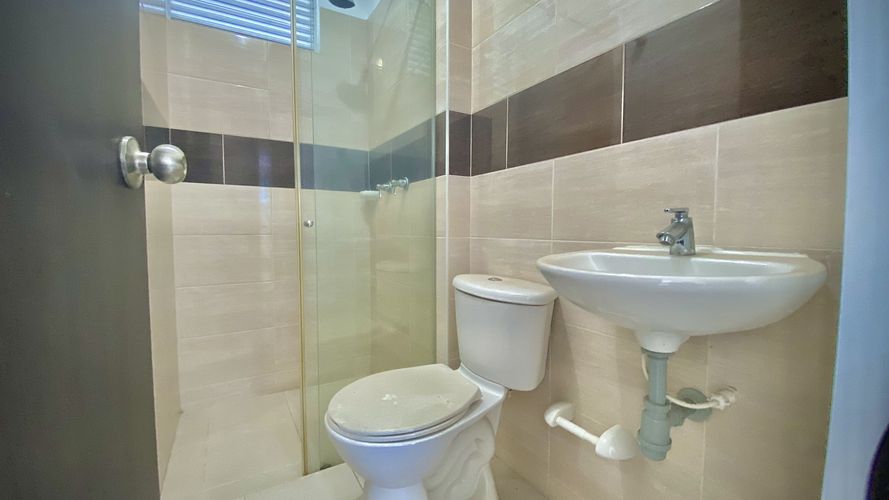 Apartamento de 3 alcobas en venta en Rio Prado, Girón, 56 m² · foto 3 de 20
