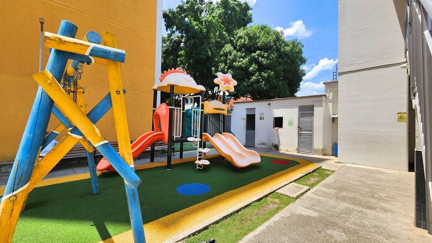 Apartamento de 3 alcobas en venta en Rio Prado, Girón, 56 m² · foto 14 de 20