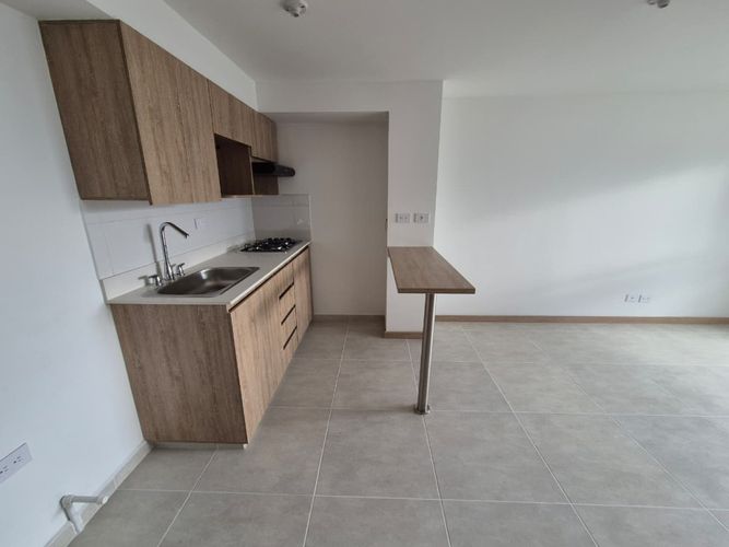 Apartamento de 3 alcobas en venta en Hospital Mental, Bello, 57 m² · foto 6 de 24