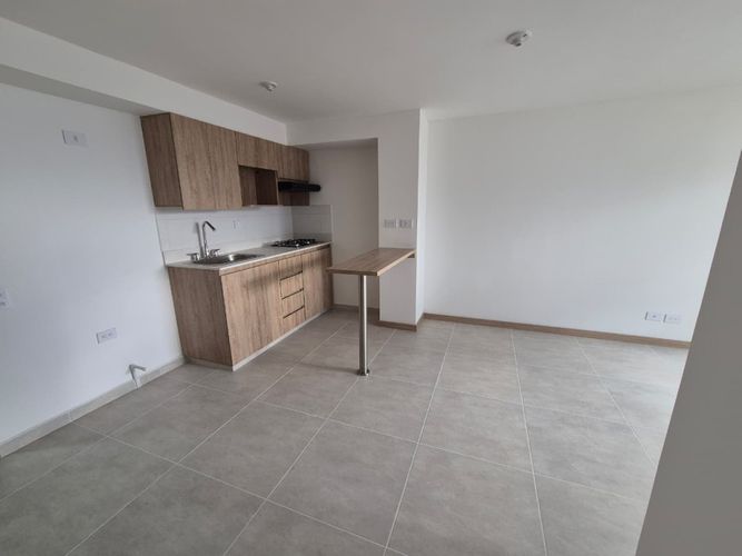 Apartamento de 3 alcobas en venta en Hospital Mental, Bello, 57 m² · foto 7 de 24