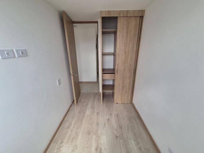 Apartamento de 3 alcobas en venta en Hospital Mental, Bello, 57 m² · foto 10 de 24