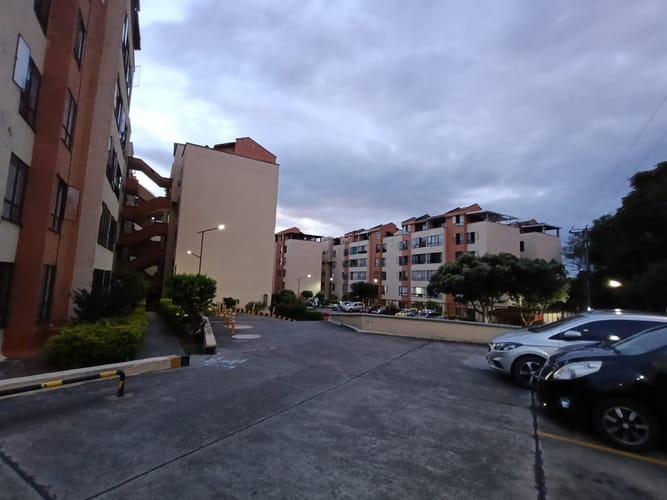 Apartamento de 4 alcobas en venta en Igzabelar, Bucaramanga, 121 m² · foto 3 de 24