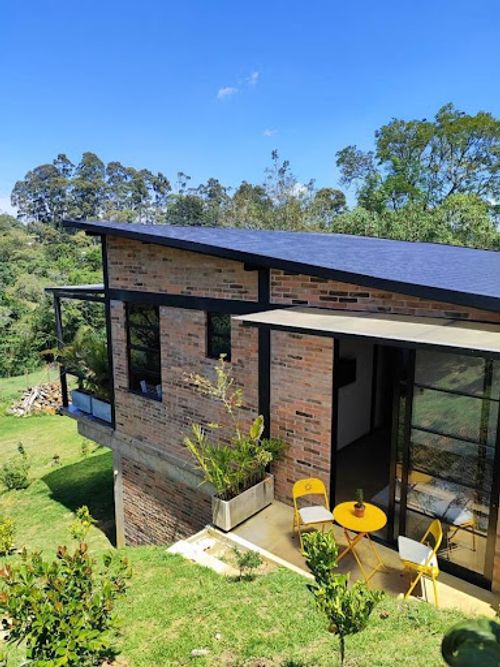 Casa de 3 alcobas en arriendo en Santa Elena, Envigado, 160 m² · foto 2 de 20