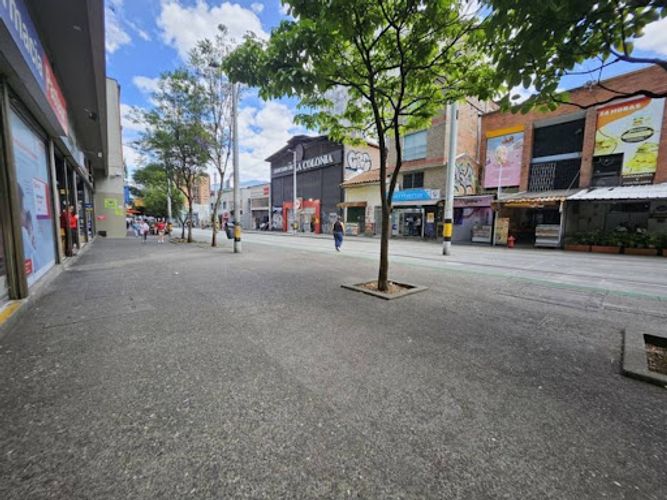 Local en arriendo en Boston, Medellín, 10 m² · foto 9 de 12