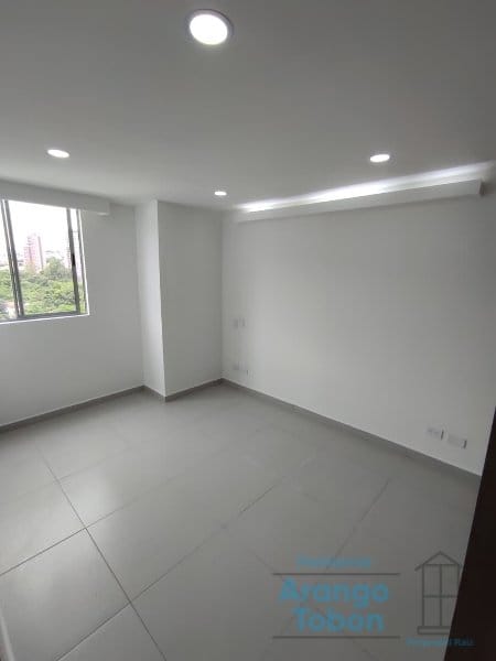 Apartamento de 2 alcobas en venta en Andalucia, Bello, 56 m² · foto 5 de 9