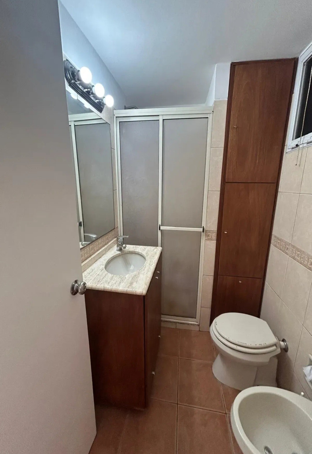 Exclusivo Apartamento de 2 Dormitorios en Alquiler: Ubicación Privilegiada sobre Constituyente, entre Jackson y Blanes. · Foto 9