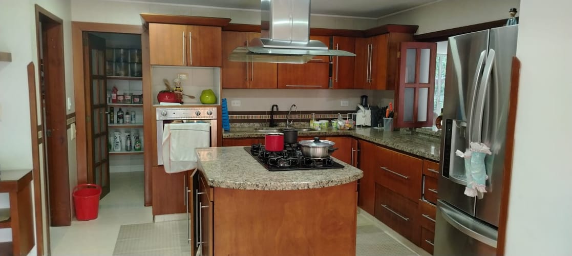 Casa de 7 alcobas en venta en La Mata, Piedecuesta, 396 m² · foto 4 de 18