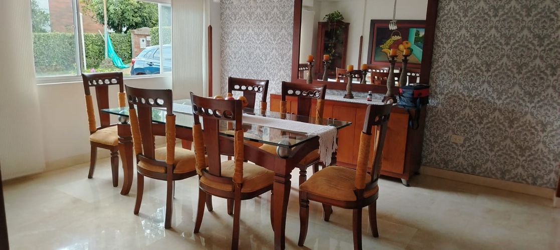 Casa de 7 alcobas en venta en La Mata, Piedecuesta, 396 m² · foto 7 de 18