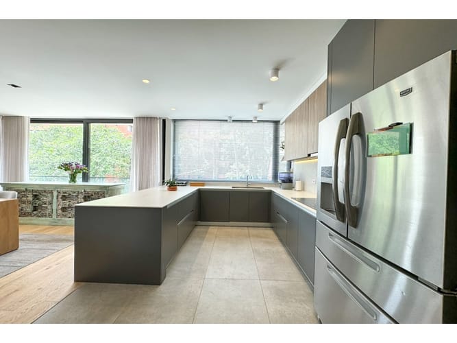 Apartamento de 3 alcobas en venta en La Cabrera, Bogotá, 242 m² · foto 12 de 24