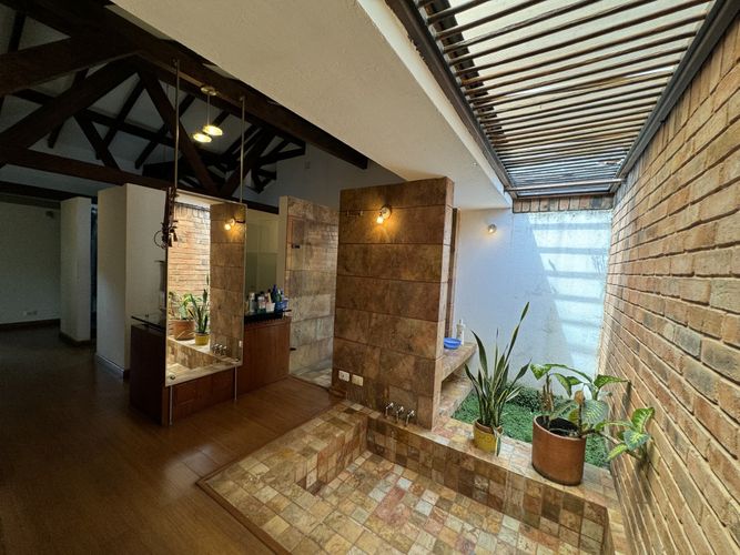 Casa de 3 alcobas en venta en Alfaguara, Jamundí, 300 m² · foto 18 de 21