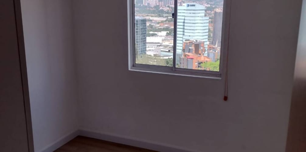 Apartamento de 3 alcobas en arriendo en Guayaquil, Medellín, 72 m² · foto 3 de 22