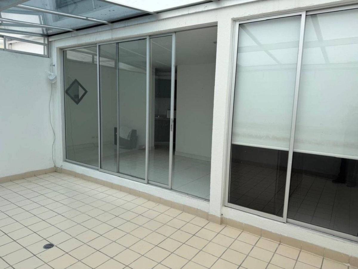 Apartaestudio en arriendo en Cedro Golf, Bogotá · foto 6 de 12