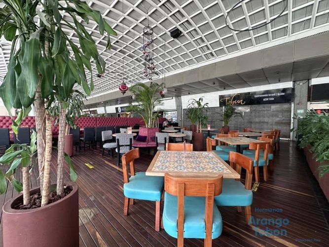 Local en venta en Las Palmas, Medellín, 238 m² · foto 19 de 19