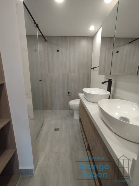 Apartamento en venta en Laureles, Medellín · foto 14 de 21