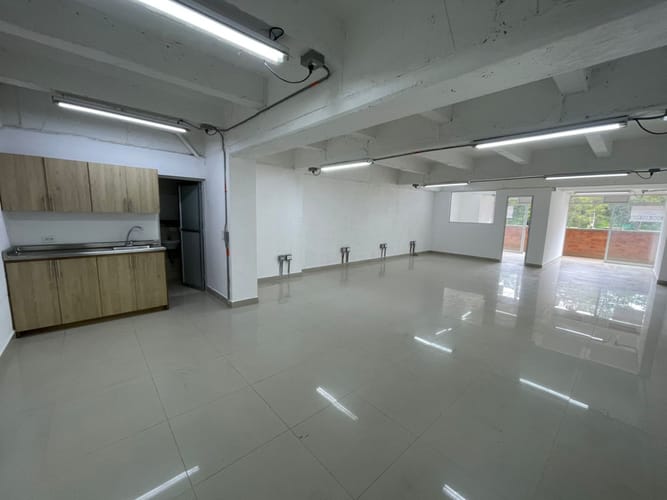 Local en arriendo en La Macarena, Rionegro, 89 m² · foto 3 de 8