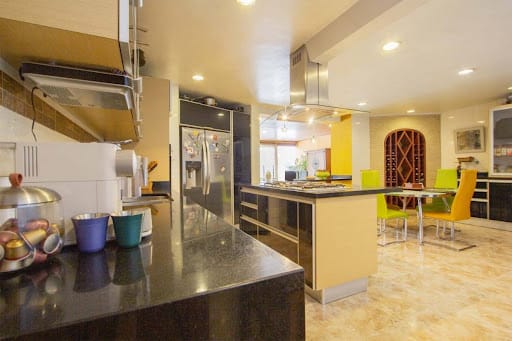 Apartamento de 4 alcobas en venta en El Retiro, Bogotá, 207 m² · foto 10 de 24